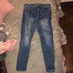 American Eagle Hi Rise Jegging Size 8 Short